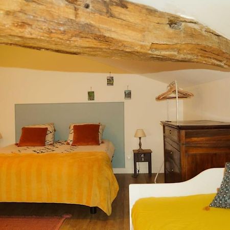 Apartamento Gite A La Ferme Chaleureux Civrac-de-Blaye Exterior foto